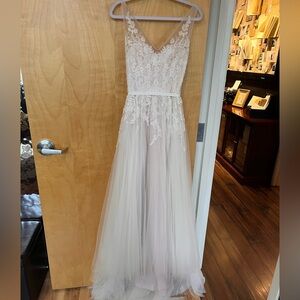 BHLDN Willowby Waters Reagan Lace and Tulle Wedding Gown - Blush